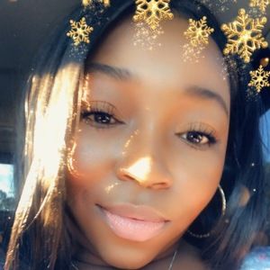 Meet your Posher, Jasmin